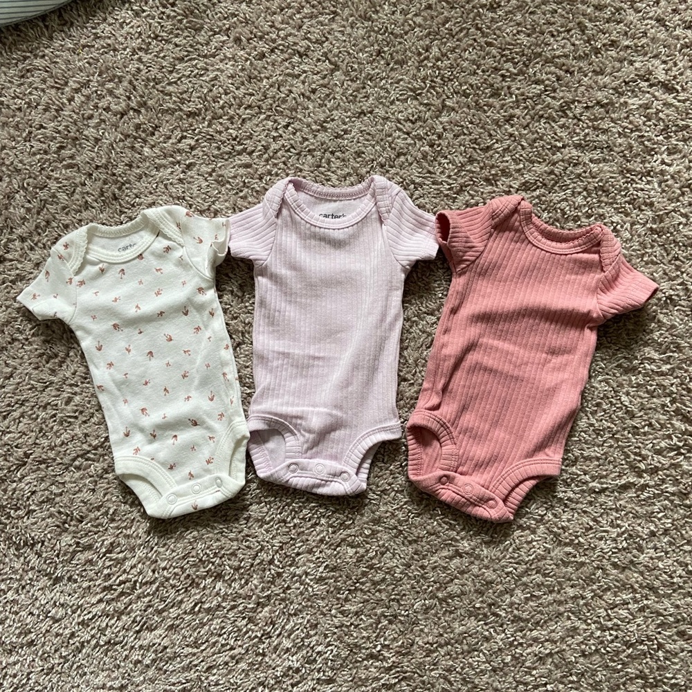 Carters bodysuit set